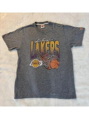 Los Angeles Lakers   Homage Tshirt  Size Medium Gray NBA